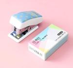 Tűzőgép 12 lap Deli