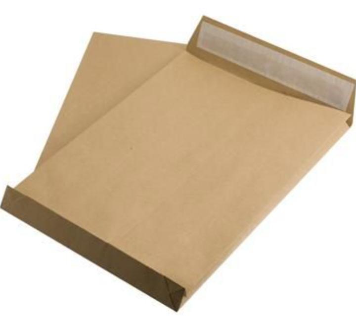 Barna boríték B4 öntapadós csíkkal (Burduf 30mm)