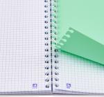 Oxford Project Book szervezőfüzet, A4-es, 80 oldal, 90 g/m²-es optikai papír, kockás, különböző színekben