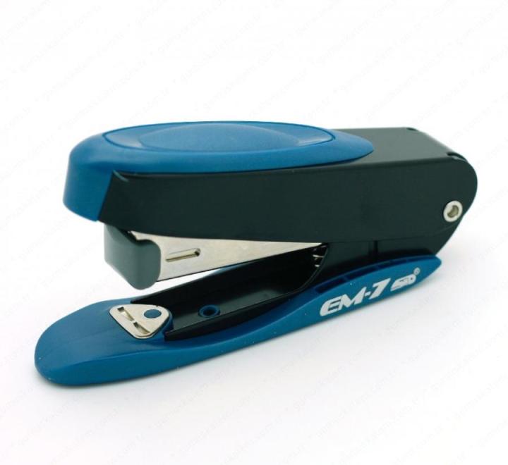 Tűzőgép 20 lap 24/6 model EM-7 kék/fekete
