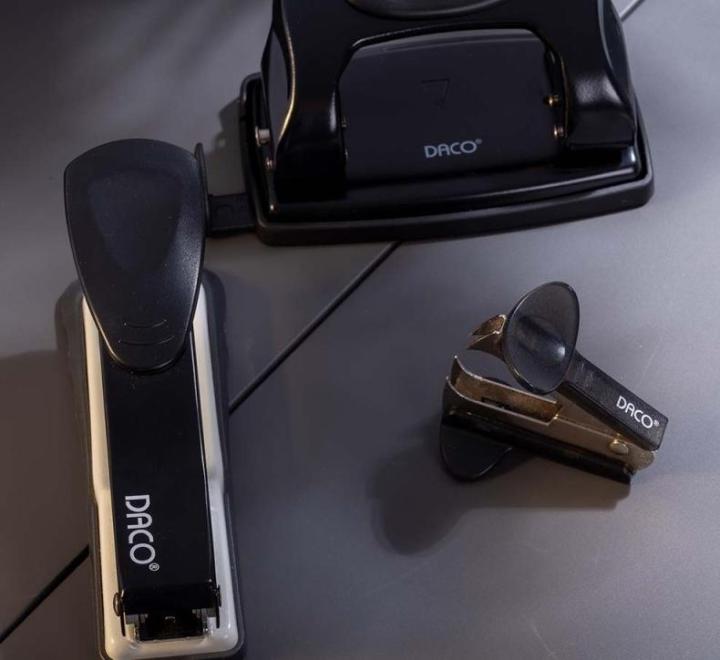 Tűzőgép 24/6 Daco fekete